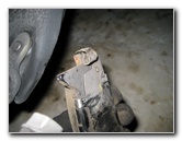 Toyota-Camry-Front-Brake-Pads-Replacement-DIY-Guide-016