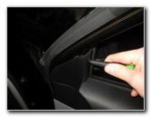 Toyota-Highlander-Interior-Door-Panel-Removal-Guide-002