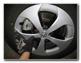 Toyota-Prius-Rear-Brake-Pads-Replacement-Guide-039