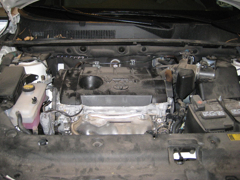 Toyota-RAV4-2AR-FE-I4-Engine-Oil-Change-Guide-001