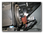 Toyota-RAV4-Headlight-Bulbs-Replacement-Guide-008