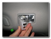 Toyota-Sienna-Rear-Passenger-Reading-Light-Bulbs-Replacement-Guide-003