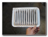 2012-2016-Toyota-Yaris-Engine-Air-Filter-Replacement-Guide-006
