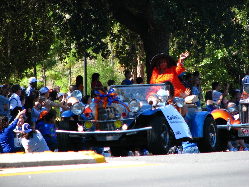 UF-Homecoming-Parade-2010-Gainesville-FL-017
