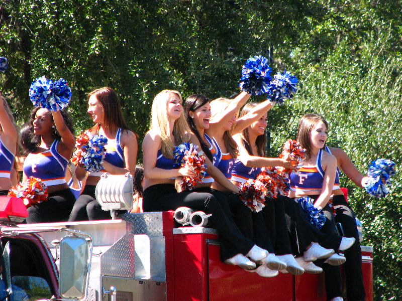 UF-Homecoming-Parade-2010-Gainesville-FL-026