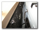 VW-Beetle-Interior-Door-Panel-Removal-Guide-016