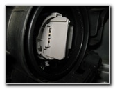 2012-2015-VW-Passat-Headlight-Bulbs-Replacement-Guide-010