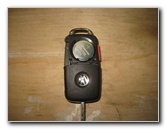 VW-Tiguan-Key-Fob-Battery-Replacement-Guide-015