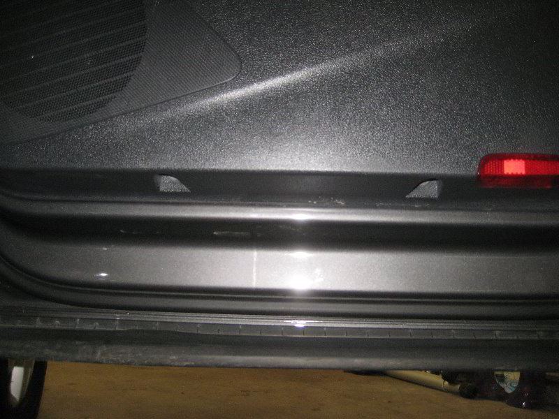 VW-Tiguan-Interior-Door-Panel-Removal-Guide-011